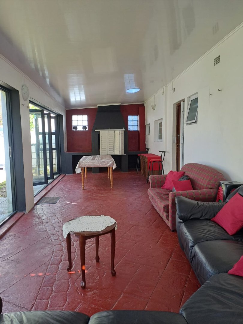 5 Bedroom Property for Sale in Lansdowne Western Cape